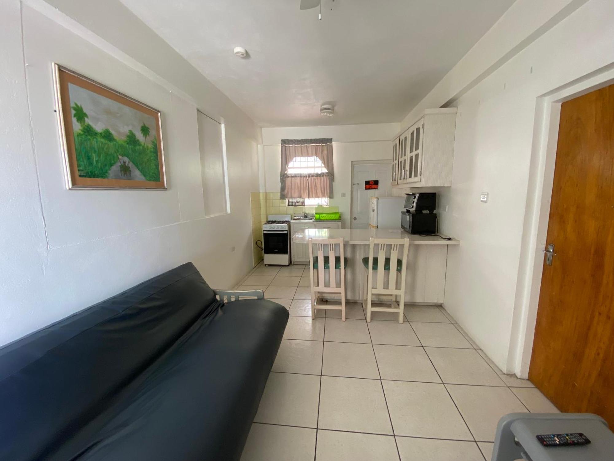 Melrose Beach Apartments Inc Bridgetown Rum bild